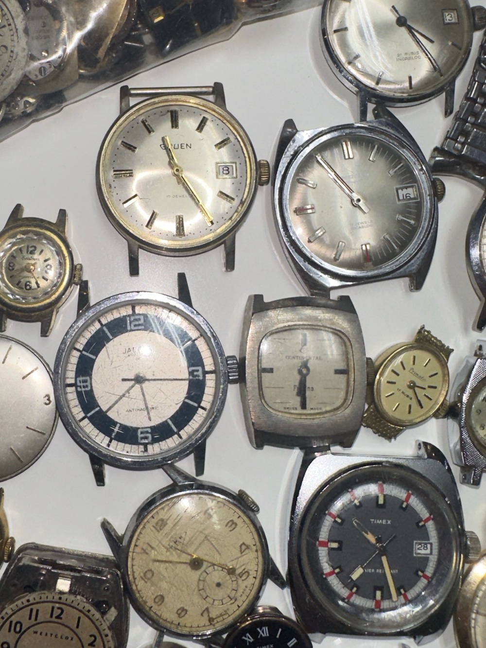 Vintage Mechanical Watch Lot Bulova, Hamilton, Restorer Repair Parts - Picture 3 of 13
